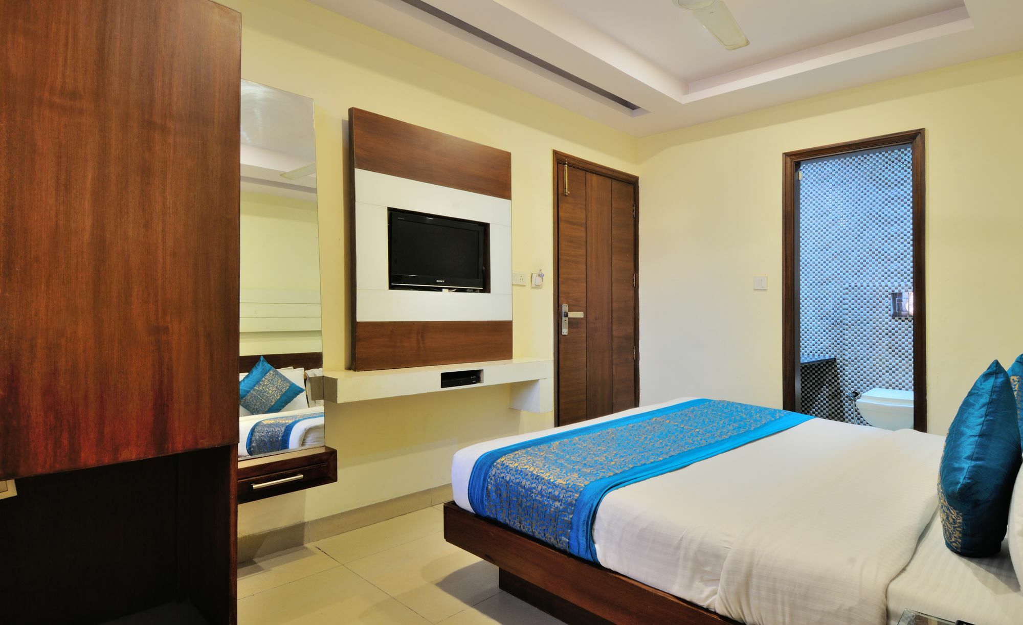 Hotel Gold Star Inn - Paharganj Nowe Delhi Zewnętrze zdjęcie